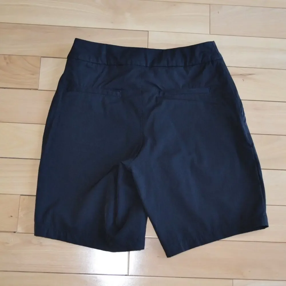 Tommy Bahama Active Black Bermuda Shorts Size Small